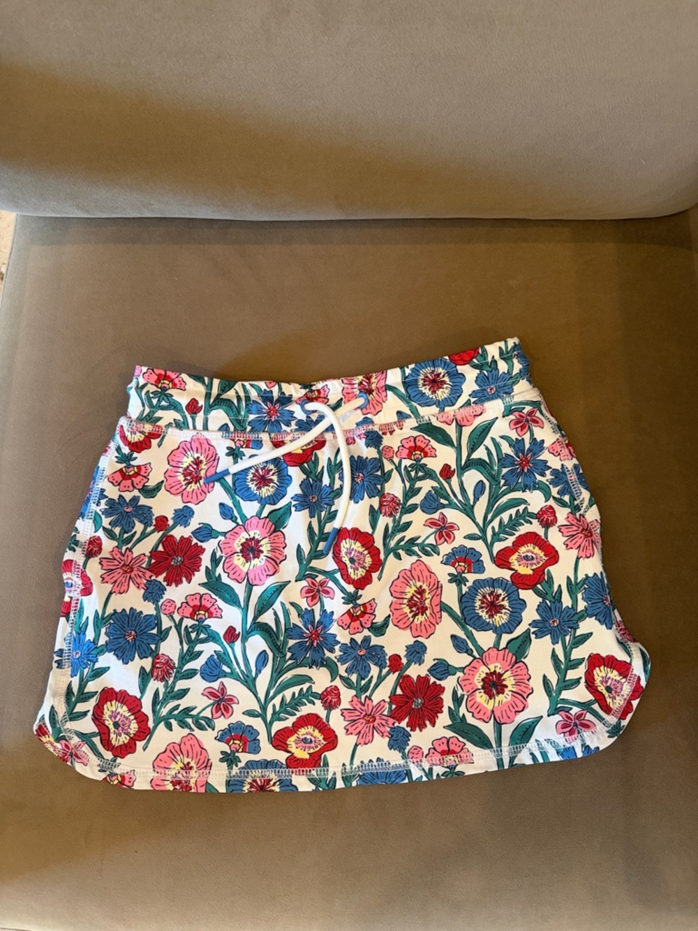Vineyard Vines Girls Floral Skort - White, Blue, Pink, Red, Green